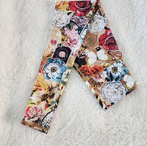 🐦‍🔥🪸🌹🦋🐞Rare, discontinued Niyama Sol barefoot leggings size S - Picture 16 of 16